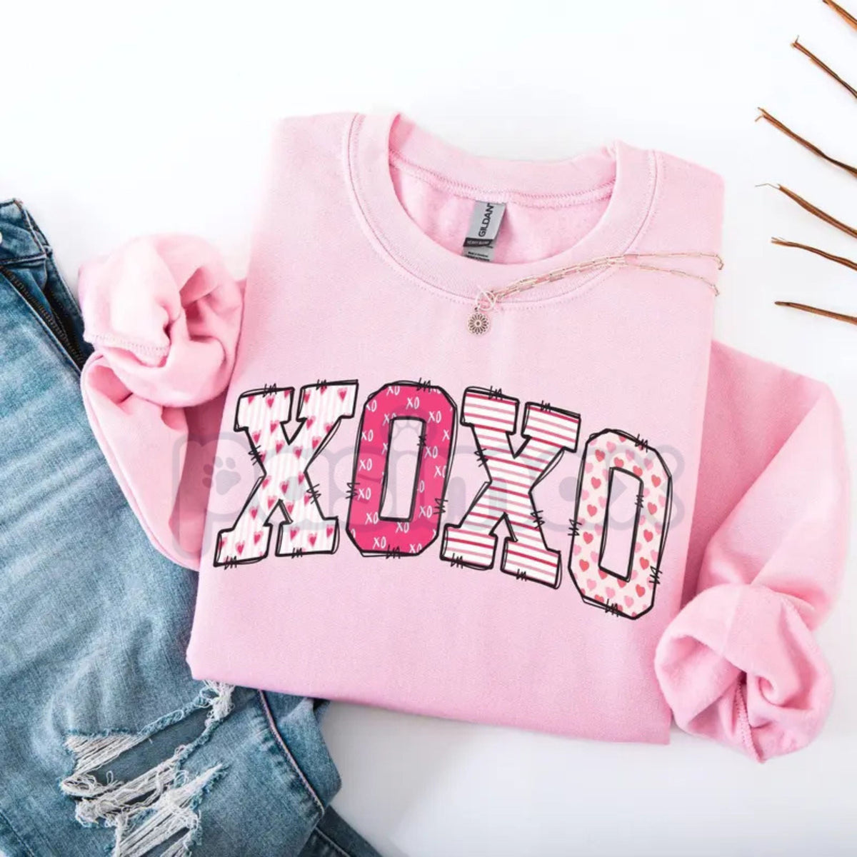 XOXO Women's Sweater Retro Valentine Crewneck